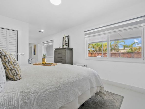 10341 SW 150th Ter, Miami FL 33176