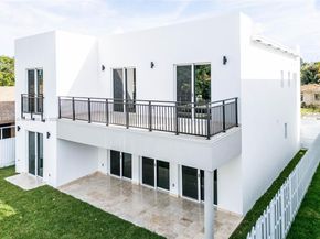 910 SW 24th Rd, Miami FL 33129