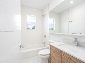 910 SW 24th Rd, Miami FL 33129