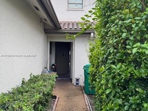 11328 SW 85th Ln, Miami FL 33173