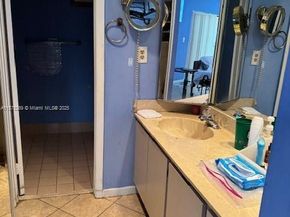 11328 SW 85th Ln, Miami FL 33173