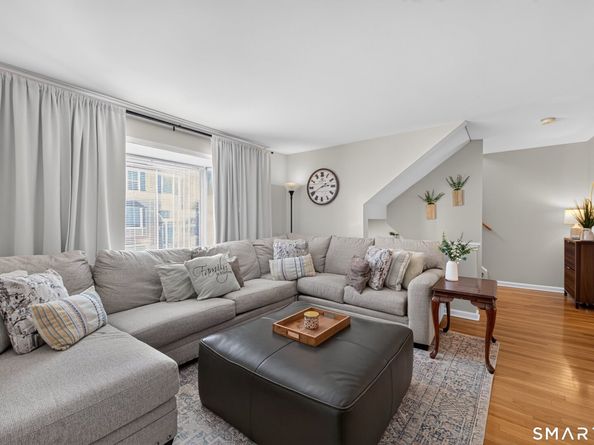 15 Scuppo Road 302, Danbury CT 06811