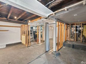 3541 Custer Street, Oakland CA 94601