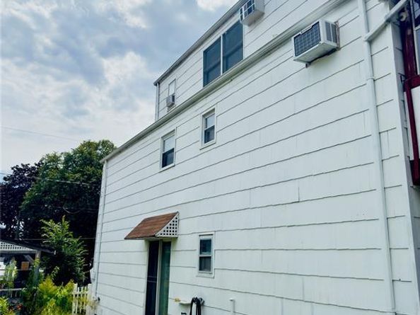 7 E 1st, Bayonne NJ 07002
