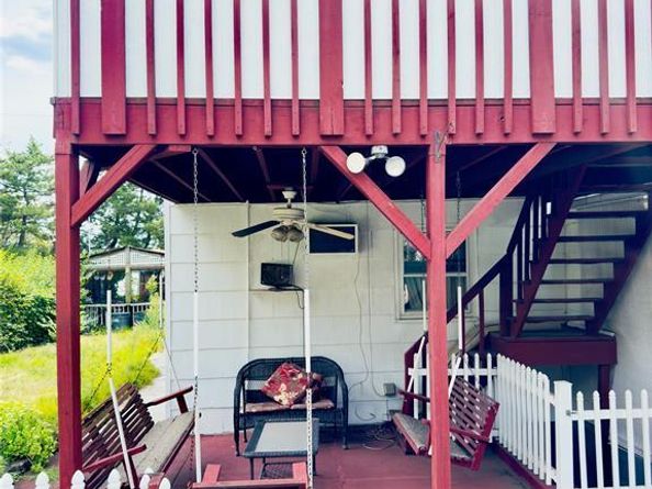 7 E 1st, Bayonne NJ 07002