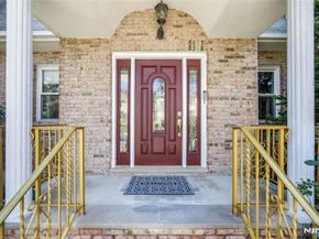570 Winterburn Grove, Cliffside Park NJ 07010