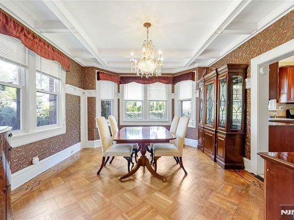 570 Winterburn Grove, Cliffside Park NJ 07010