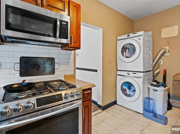46 Grant Street, Fairview NJ 07022