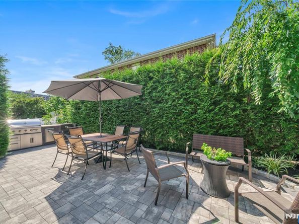 214 Forest Road, Fort Lee NJ 07024