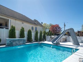 22 Berkshire Place, Englewood Cliffs NJ 07632