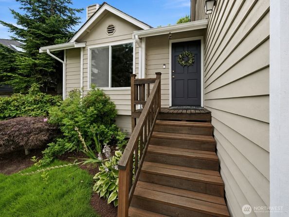 12419 93rd Avenue NE, Kirkland WA 98034