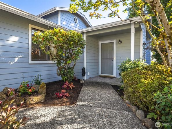 25027 110th Pl SE 17D, Kent WA 98030