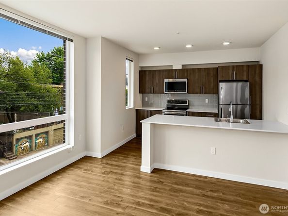 121 12th Avenue E 409, Seattle WA 98102