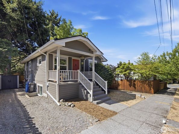 1709 N 35th Street, Seattle WA 98103