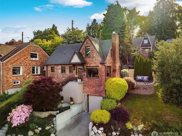5505 Seward Park Avenue S, Seattle WA 98118