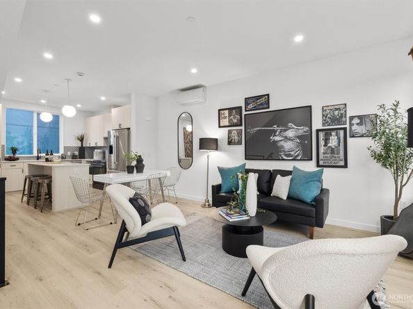6602 Carleton Avenue S B, Seattle WA 98108
