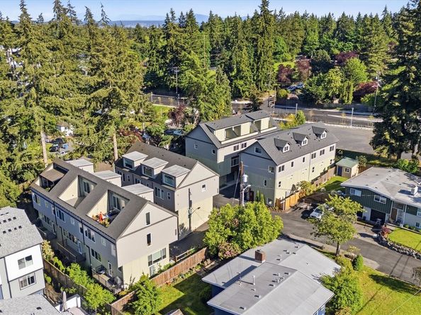 14608 Corliss Avenue N A, Shoreline WA 98133