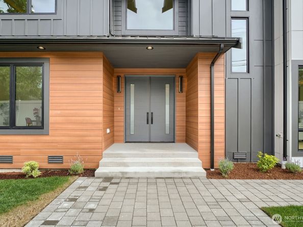 1265 165th Avenue SE, Bellevue WA 98008