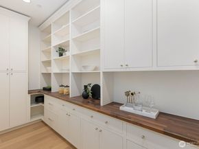 26328 SE 152nd Street, Issaquah WA 98027