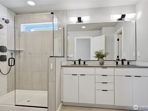 22615 69th Place W, Mountlake Terrace WA 98043