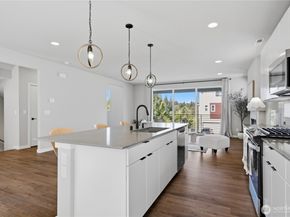 22615 69th Place W, Mountlake Terrace WA 98043