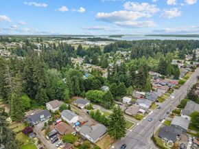 7502 Beverly Lane, Everett WA 98203
