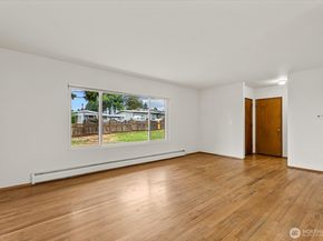 7502 Beverly Lane, Everett WA 98203