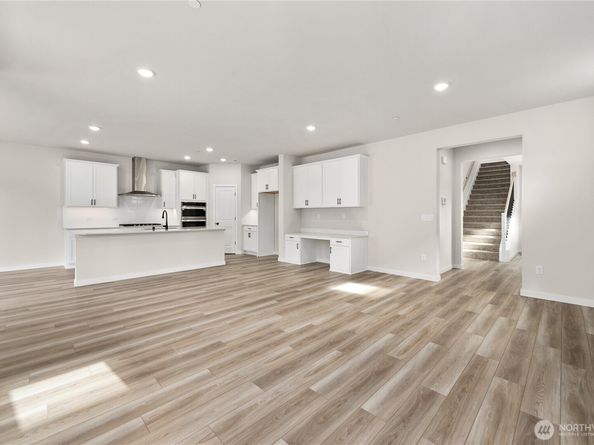 3946 Flat Top Drive, Bremerton WA 98312