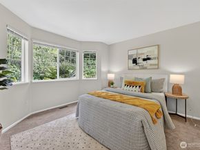 2628 139th Avenue SE 11, Bellevue WA 98005