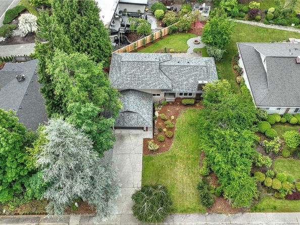 14837 SE Fairwood Boulevard, Renton WA 98058