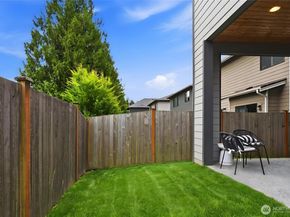 1521 184th Street SW, Lynnwood WA 98037