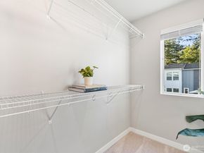 13717 Admiralty Way H7, Lynnwood WA 98087