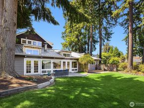 11059 SE 31st Street, Bellevue WA 98004