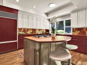 1434 108th Avenue NE, Bellevue WA 98004