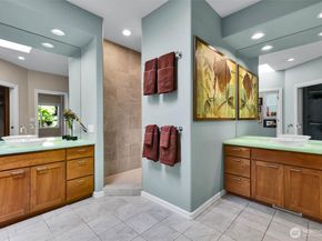 1434 108th Avenue NE, Bellevue WA 98004