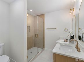 12042 5th Avenue NE, Seattle WA 98125