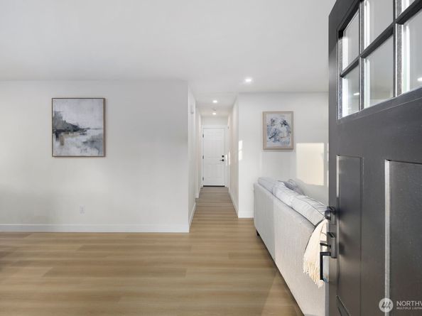 12042 5th Avenue NE, Seattle WA 98125