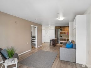 500 Elliott Avenue W 205, Seattle WA 98119