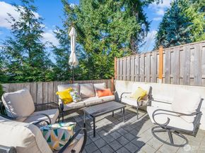 7511 41st Avenue NE, Seattle WA 98115