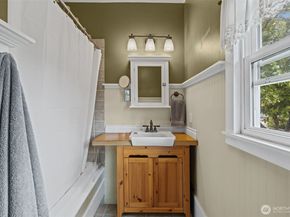 107 G Street SE, Auburn WA 98002