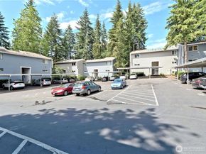 3015 127th Place SE N12, Bellevue WA 98005
