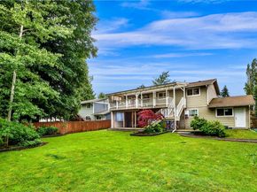 11126 159th Avenue NE, Redmond WA 98052