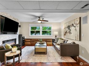 11126 159th Avenue NE, Redmond WA 98052