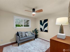 11126 159th Avenue NE, Redmond WA 98052