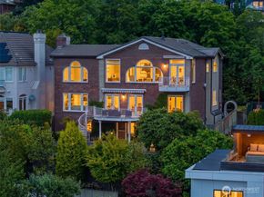 511 W Highland Drive, Seattle WA 98119
