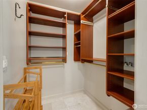3824 48th Avenue NE, Seattle WA 98105