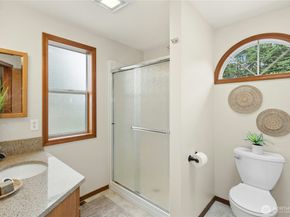 5507 James Avenue SE, Auburn WA 98092