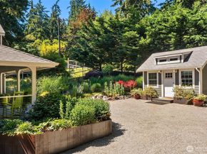 21206 SW Tramp Harbor Road, Vashon WA 98070