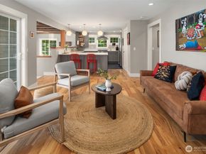 21206 SW Tramp Harbor Road, Vashon WA 98070