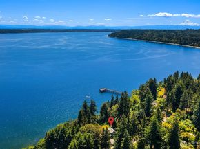 21206 SW Tramp Harbor Road, Vashon WA 98070